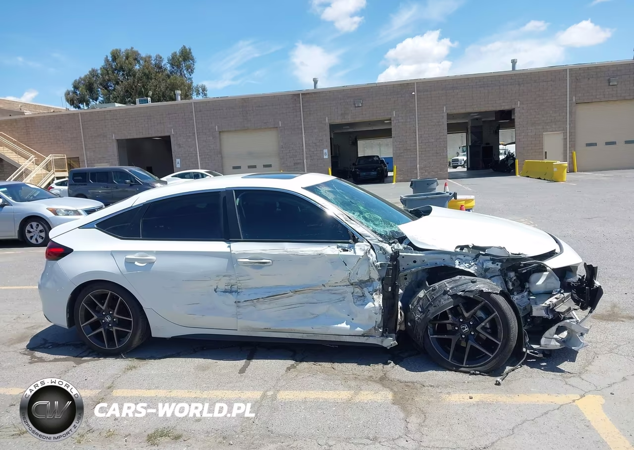 2024 Honda Civic Sport Touring VIN:19XFL1H87RE006352 - 13