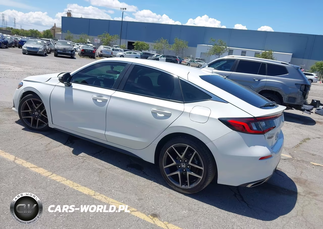 2024 Honda Civic Sport Touring VIN:19XFL1H87RE006352 - 3