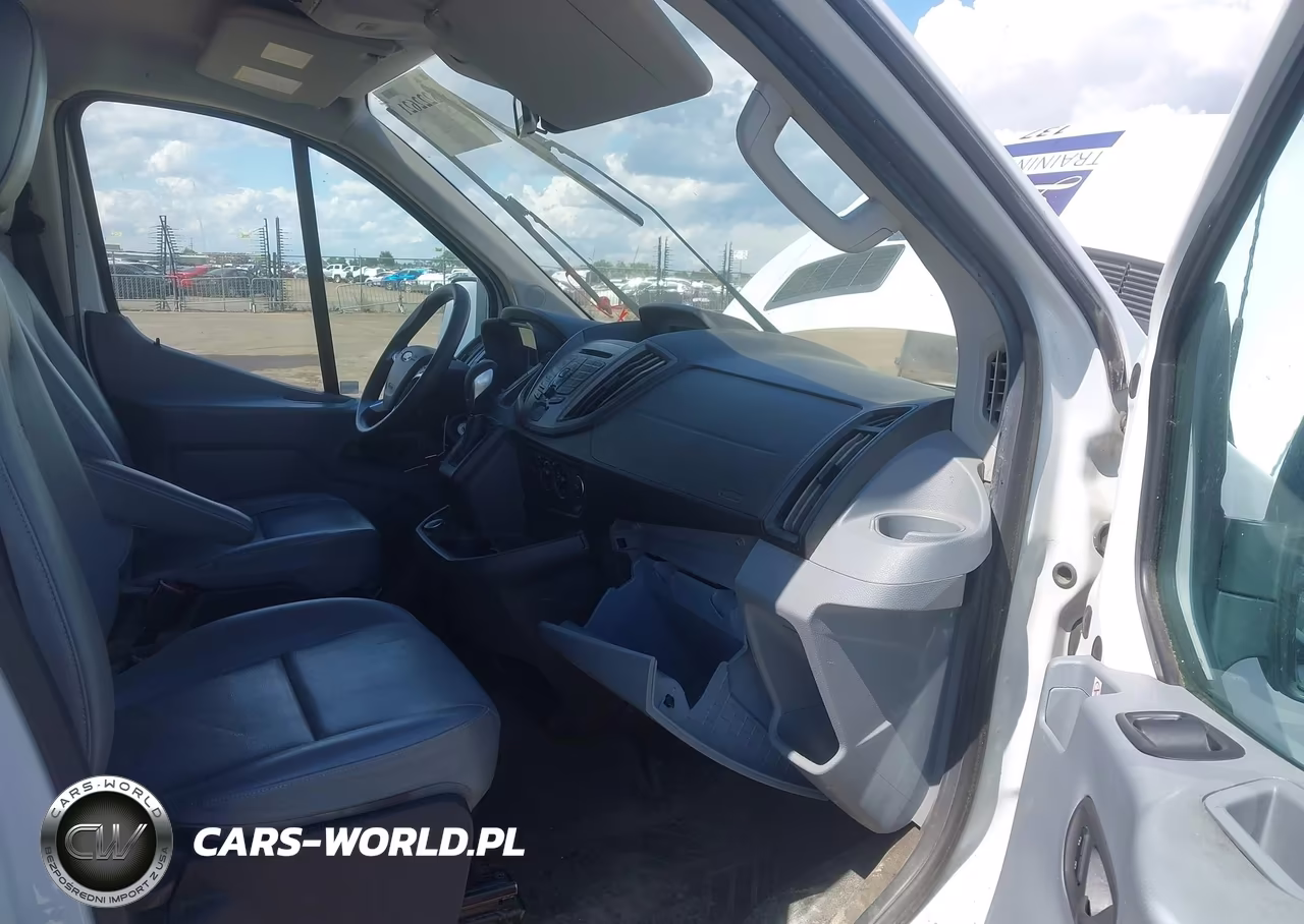 2019 Ford Transit-150 Xl VIN:1FMZK1YM1KKA25572 - 5