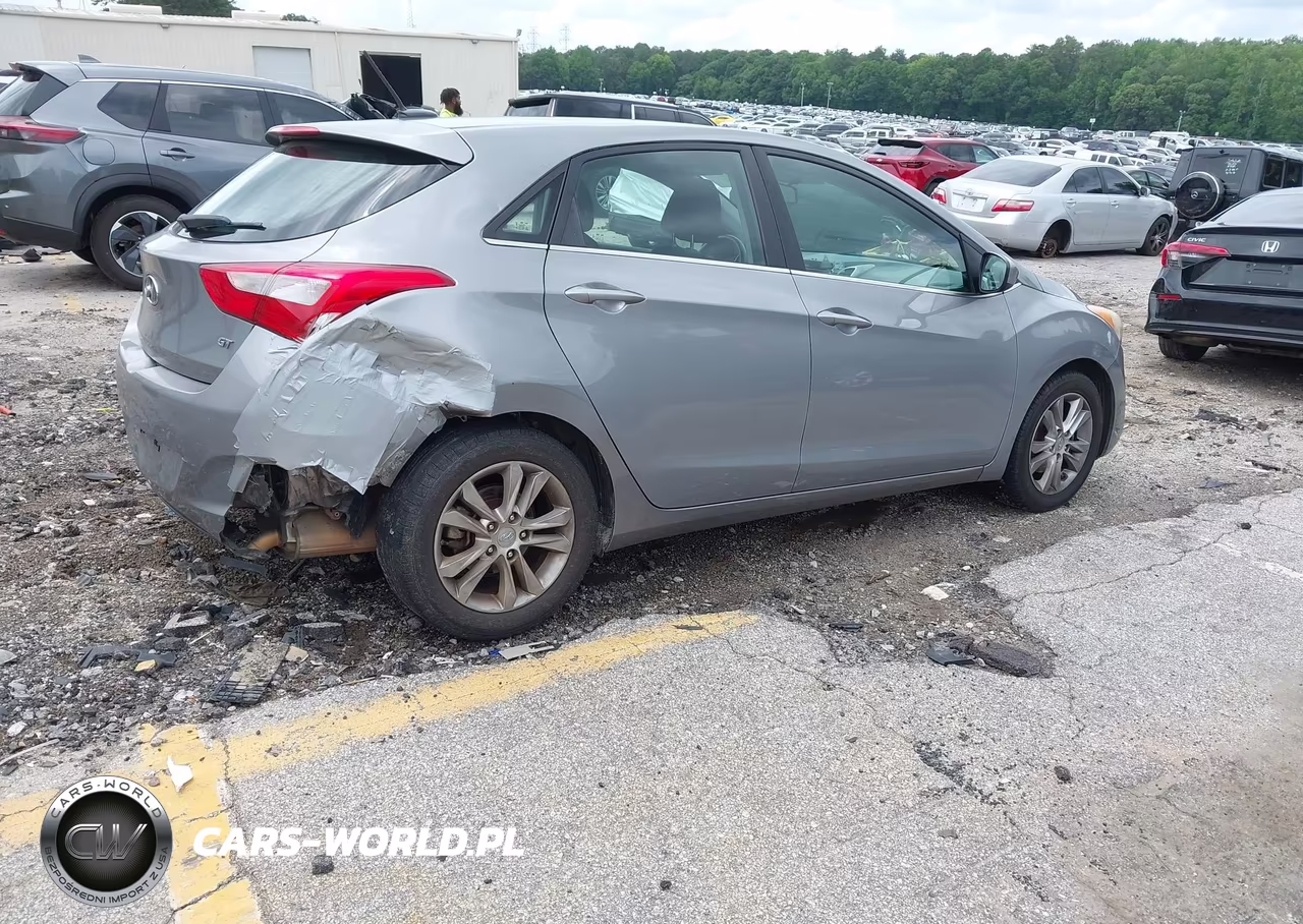 2014 Hyundai Elantra Gt VIN:KMHD35LH8EU179620 - 4