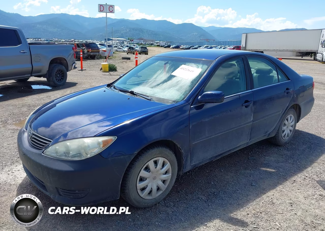 2005 Toyota Camry Le VIN:4T1BE30K55U035593 - 2