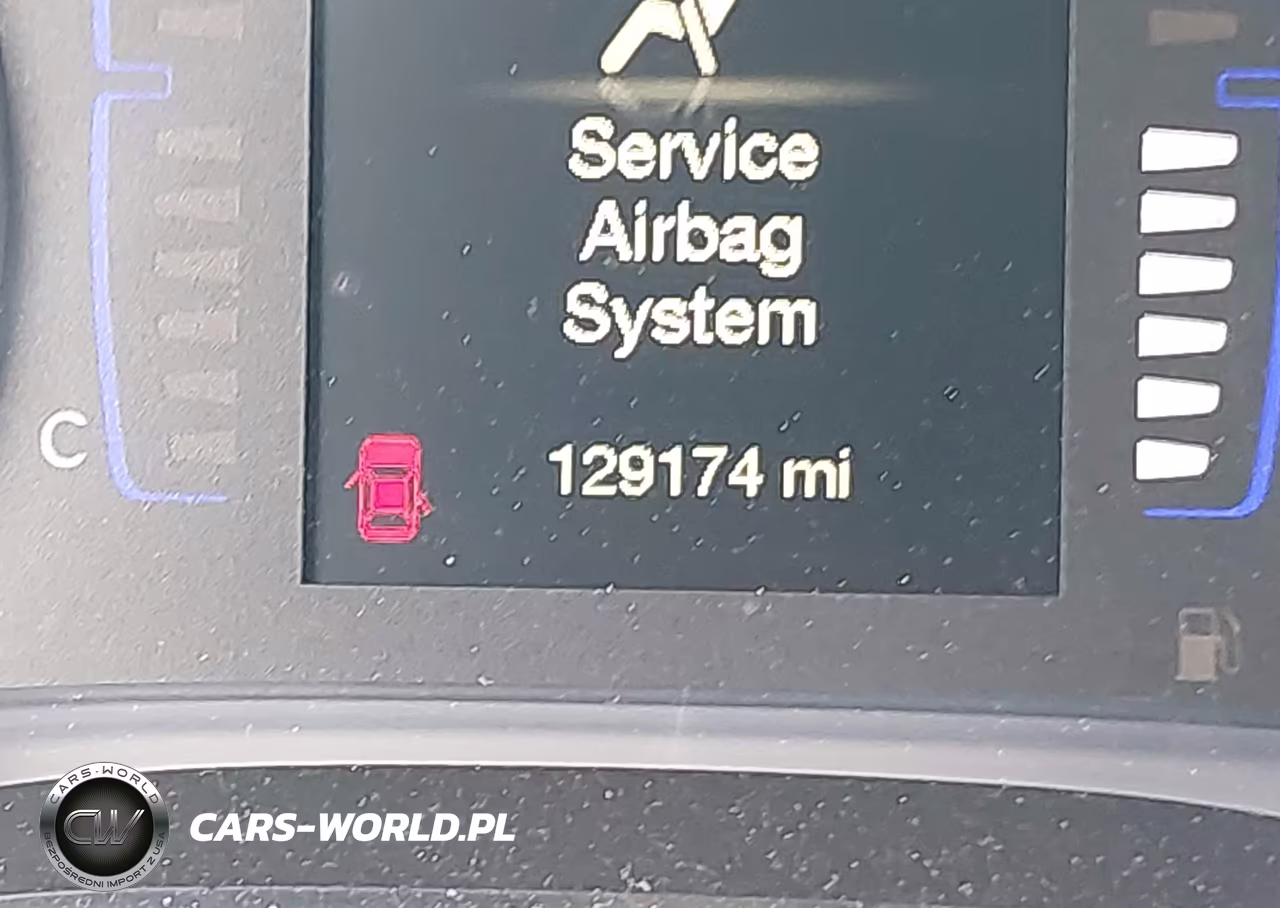 2017 Chrysler 200 Touring VIN:1C3CCCFB3HN504088 - 16