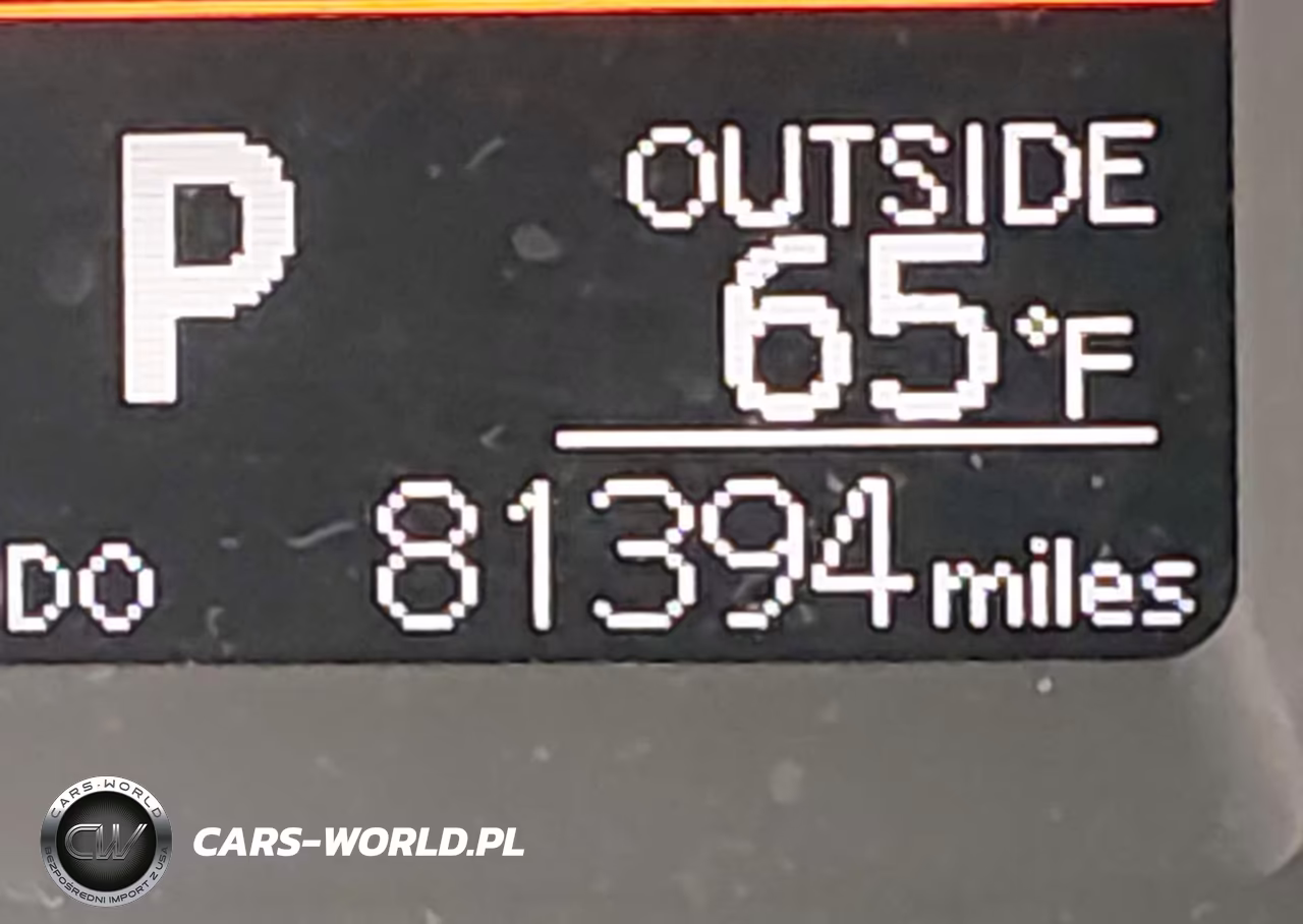 2017 Toyota Corolla Le VIN:2T1BURHE9HC845626 - 16