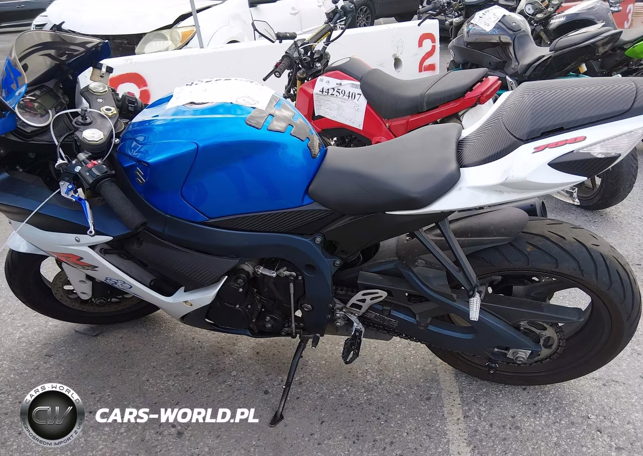 2011 Suzuki Gsx750 VIN:JS1GR7MA2B2104622 - 13