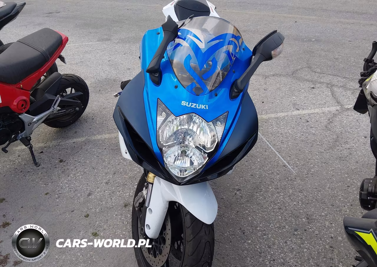 2011 Suzuki Gsx750 VIN:JS1GR7MA2B2104622 - 5