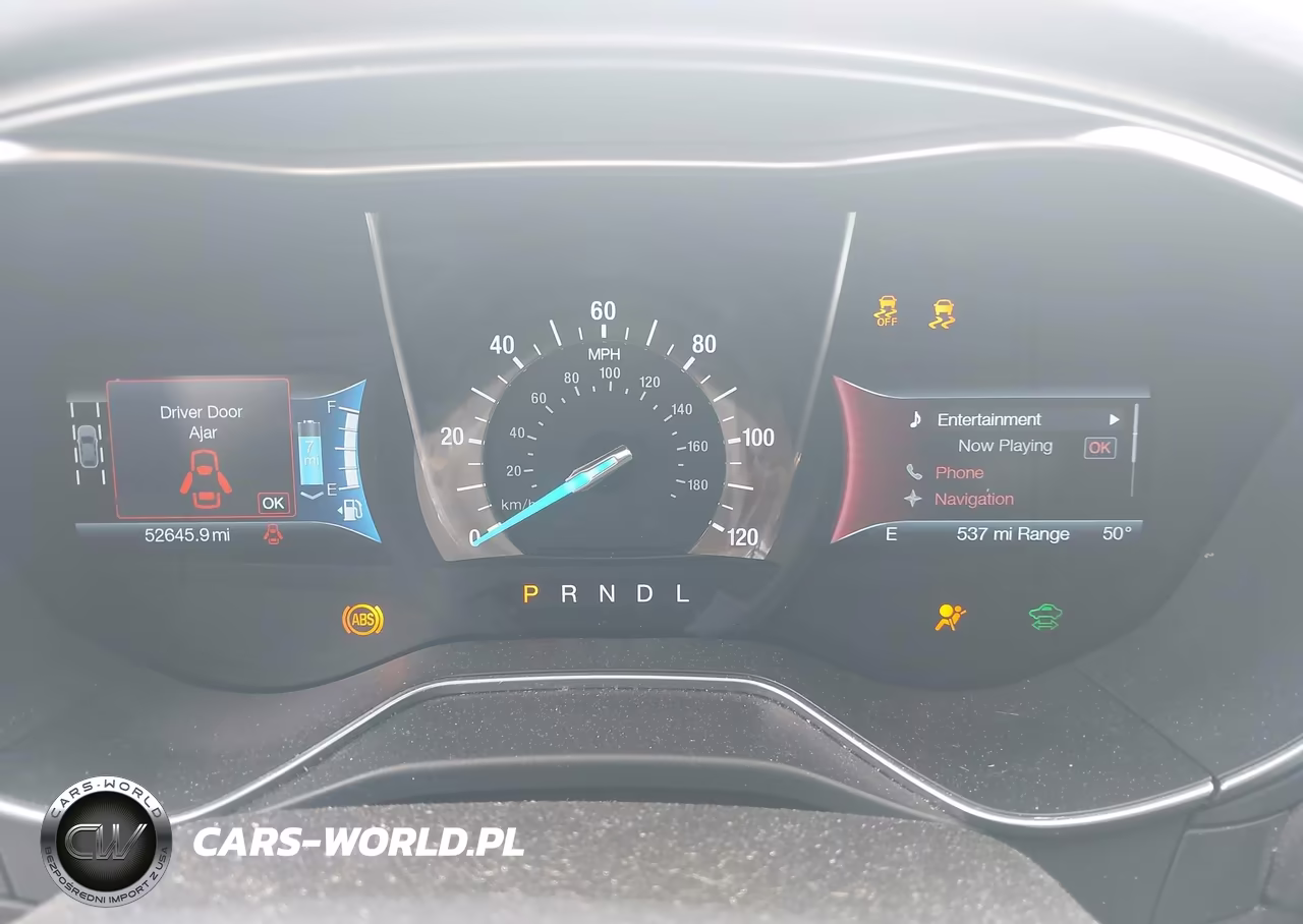 2015 Ford Fusion Energi Titanium VIN:3FA6P0SUXFR105231 - 12