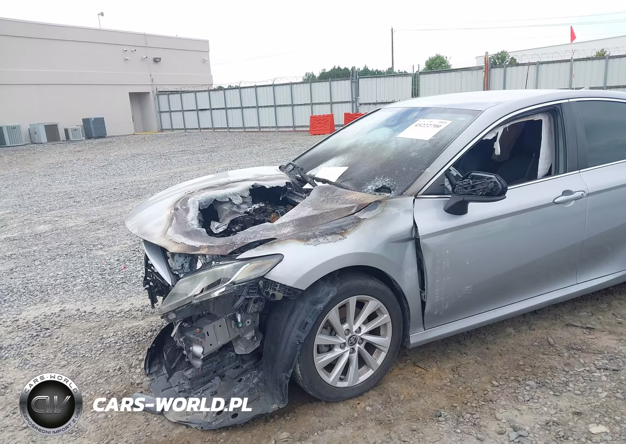 2021 Toyota Camry Le VIN:4T1C11AK5MU427622 - 6