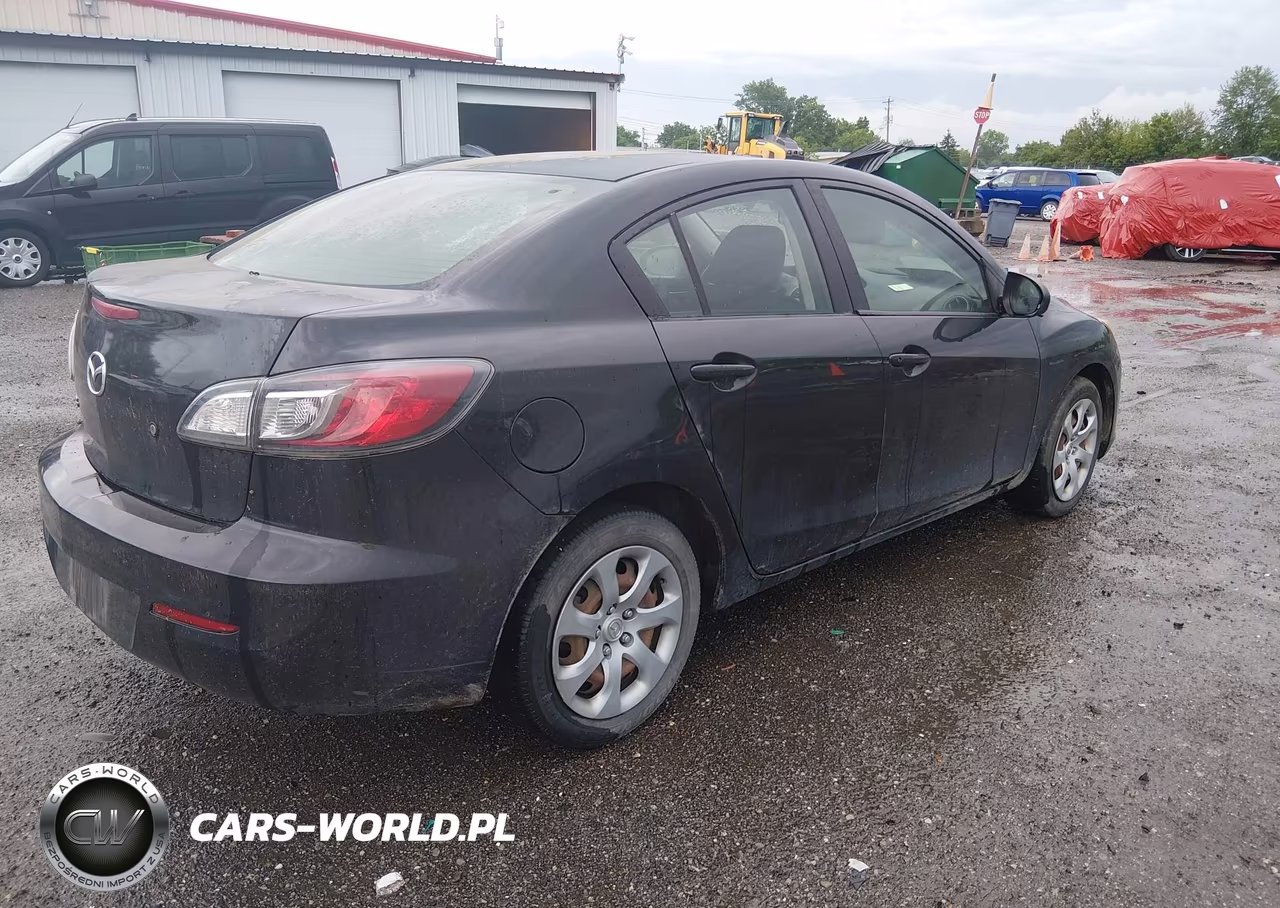 2012 Mazda Mazda3 I Sport VIN:JM1BL1UF4C1501203 - 4