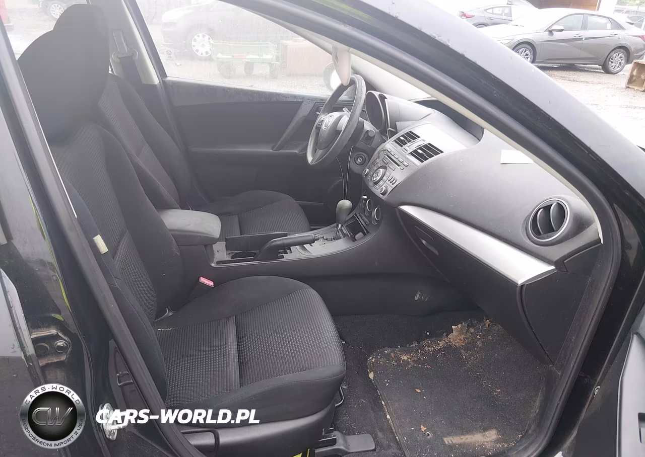 2012 Mazda Mazda3 I Sport VIN:JM1BL1UF4C1501203 - 5