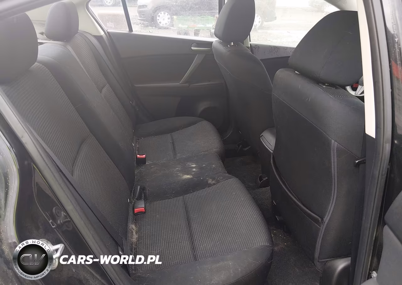 2012 Mazda Mazda3 I Sport VIN:JM1BL1UF4C1501203 - 8