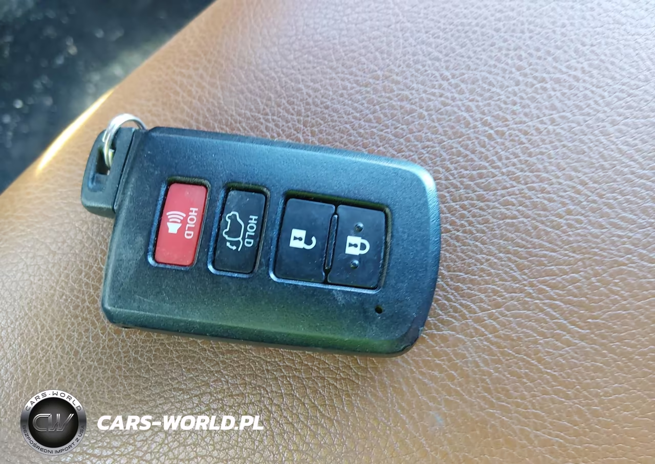2017 Toyota Rav4 Hybrid Limited VIN:JTMDJREV2HD079408 - 11