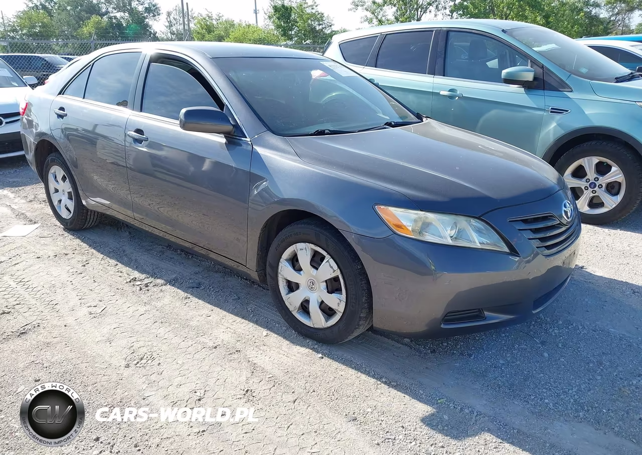 2007 Toyota Camry Le – zdjęcie 1 z 11