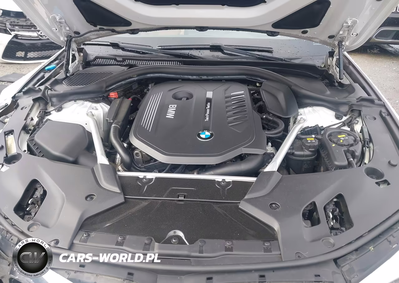 2019 BMW 540I VIN:WBAJE5C59KWW40425 - 10