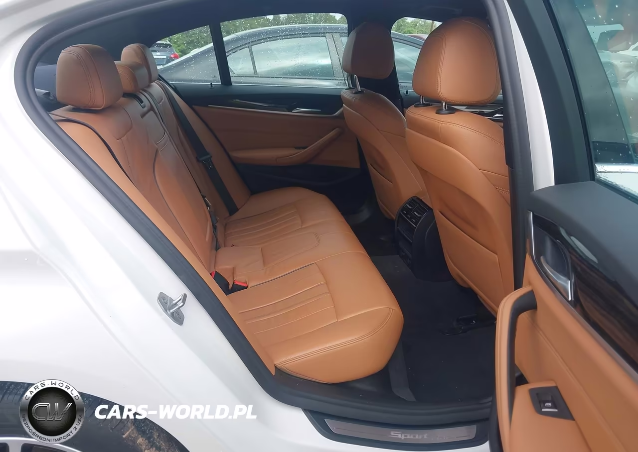 2019 BMW 540I VIN:WBAJE5C59KWW40425 - 8