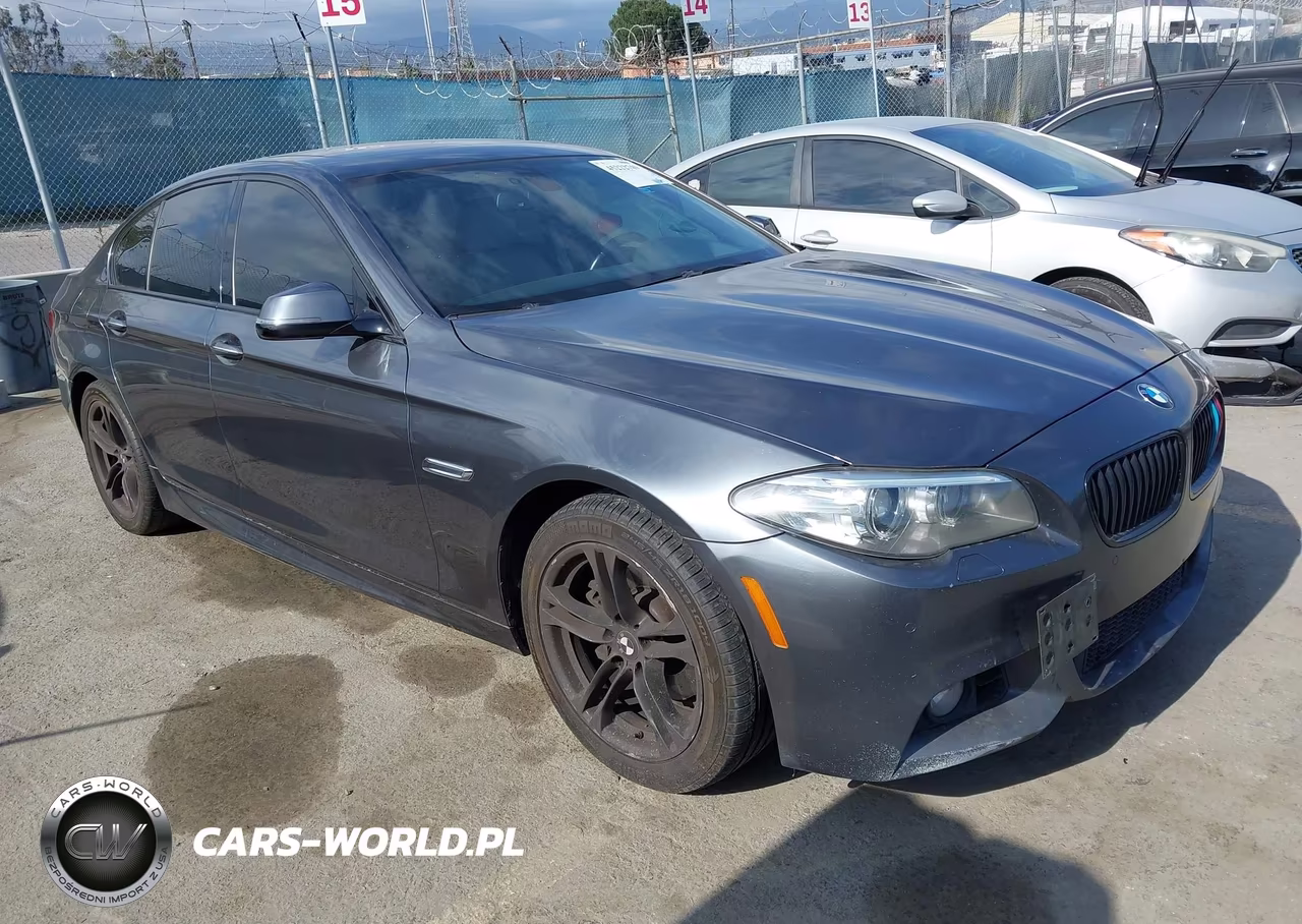 2015 BMW 528I