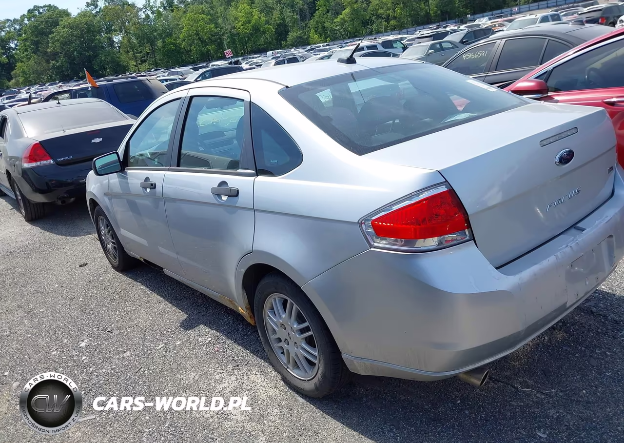 2011 Ford Focus Se VIN:1FAHP3FN0BW109616 - 3