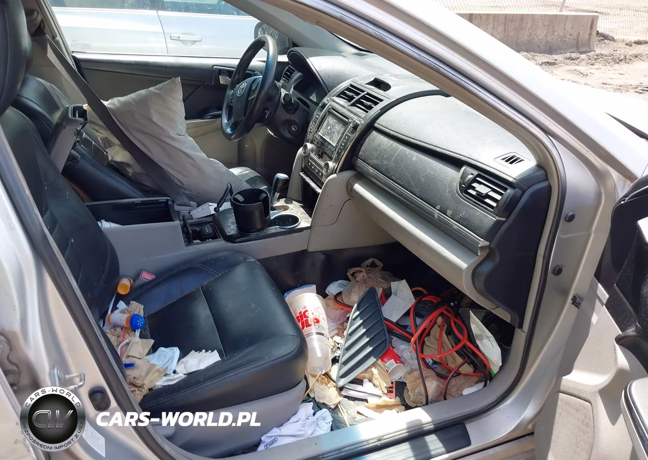 2014 Toyota Camry Le VIN:4T4BF1FK8ER365033 - 5
