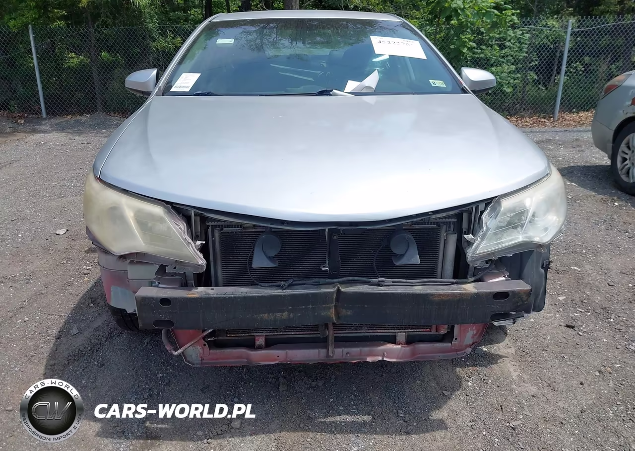 2014 Toyota Camry Le VIN:4T4BF1FK8ER365033 - 6