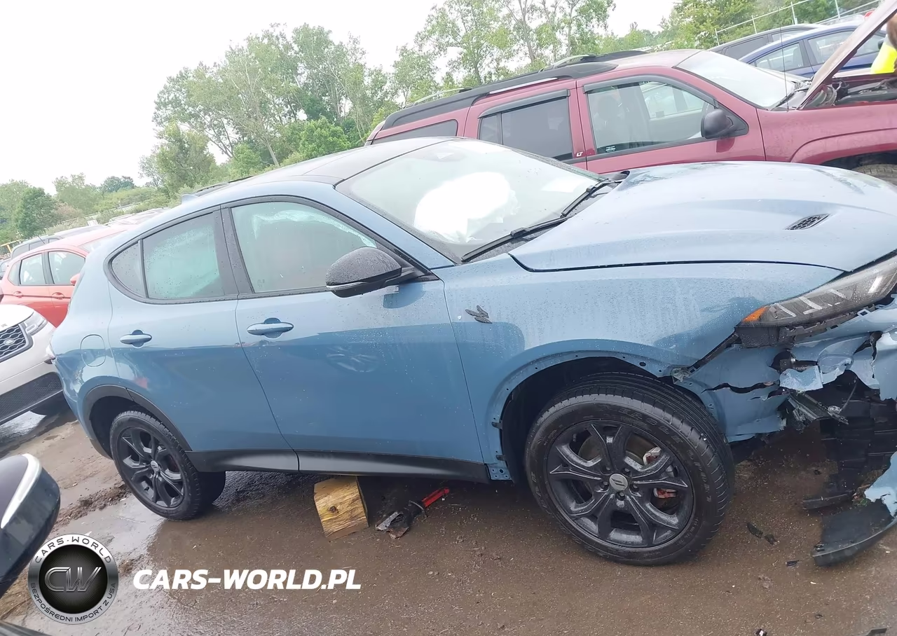 2023 Dodge Hornet Gt Plus Awd VIN:ZACNDFBN8P3A05609 - 13