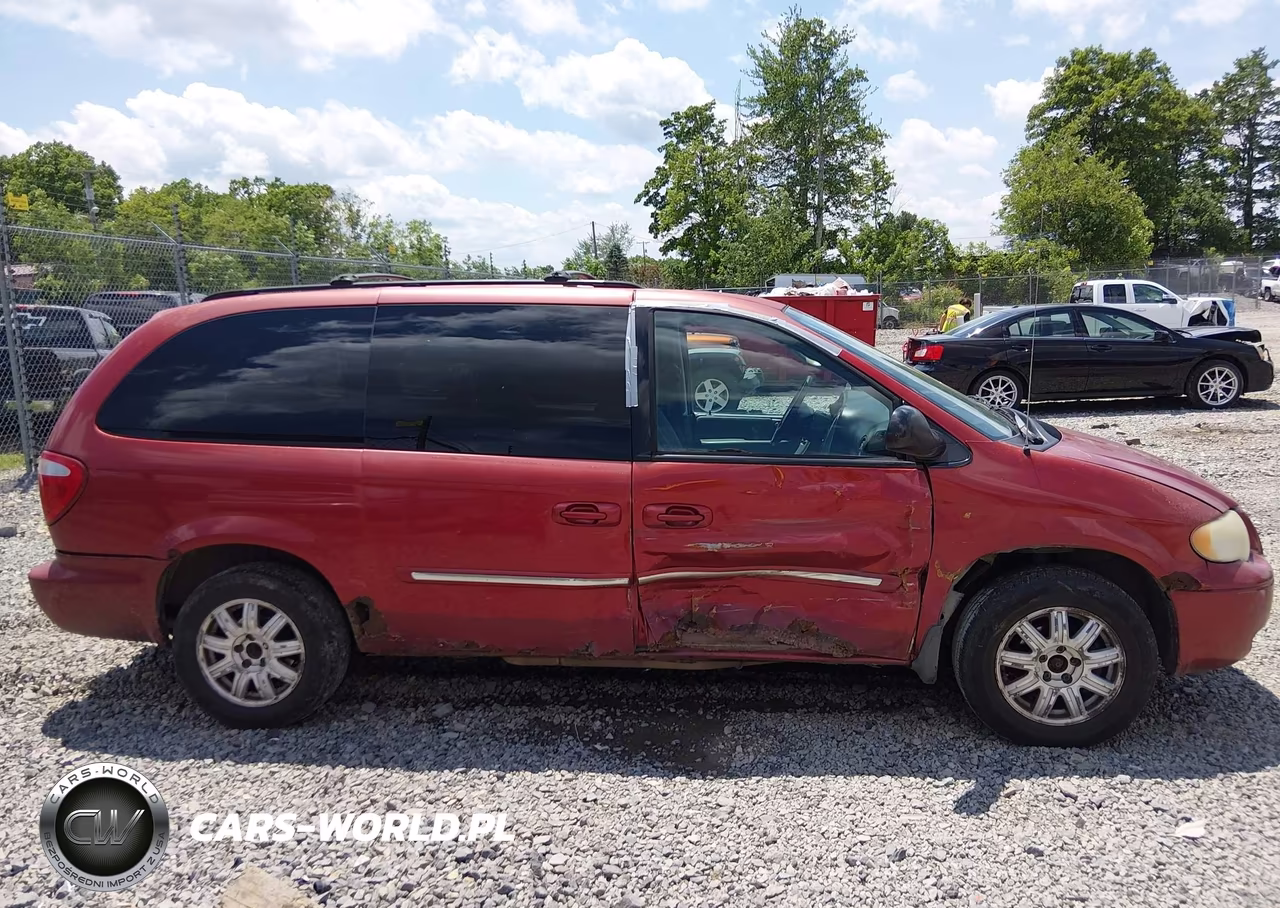 2007 Chrysler Town & Country Touring VIN:2A4GP54LX7R281827 - 13