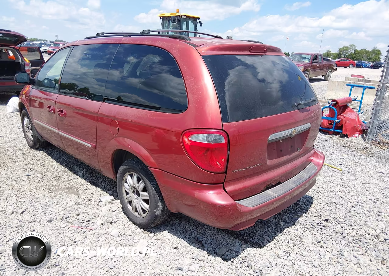 2007 Chrysler Town & Country Touring VIN:2A4GP54LX7R281827 - 3