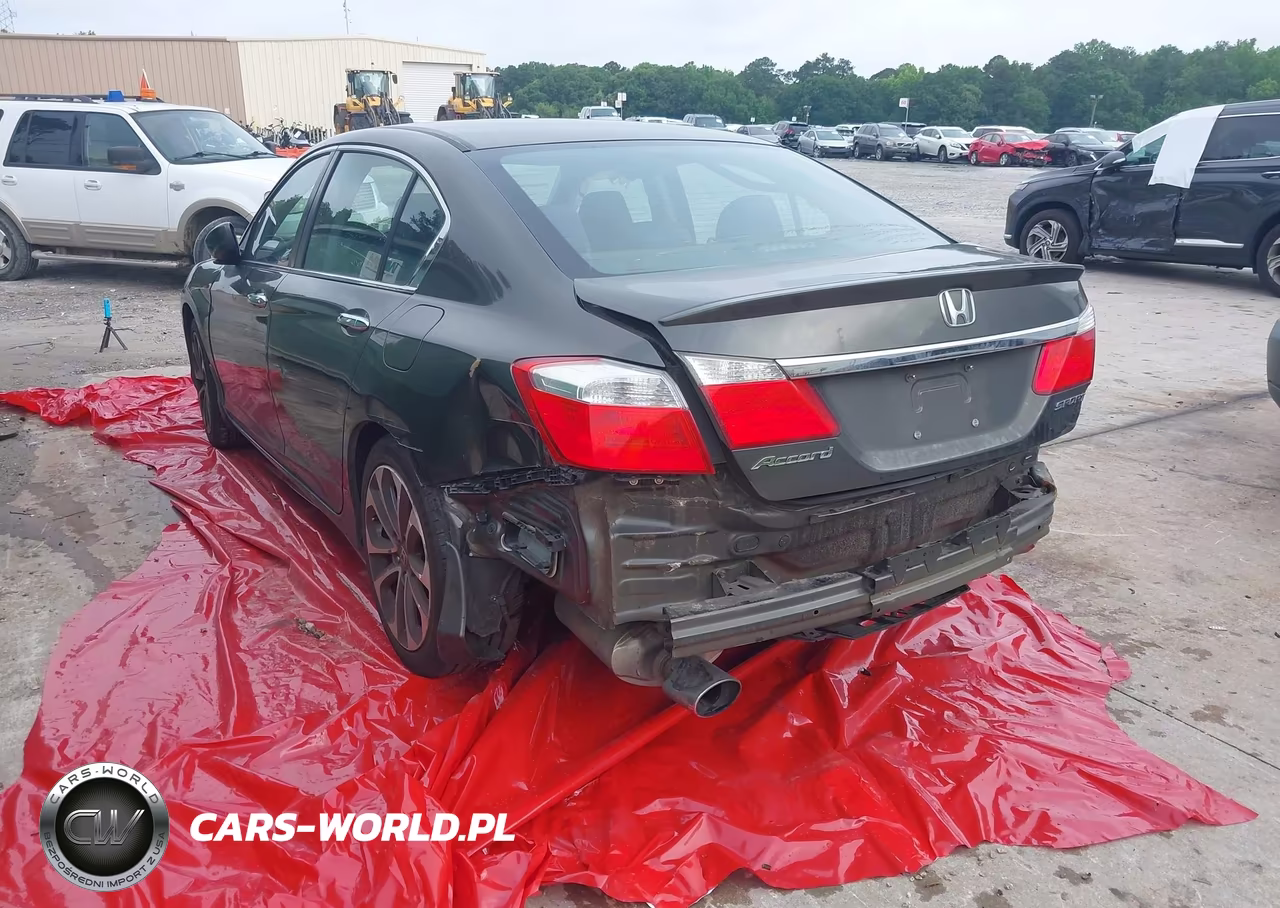 2015 Honda Accord Sport VIN:1HGCR2F56FA023983 - 3
