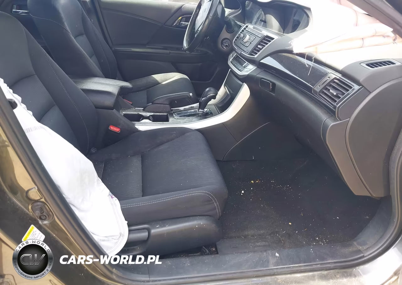 2015 Honda Accord Sport VIN:1HGCR2F56FA023983 - 5