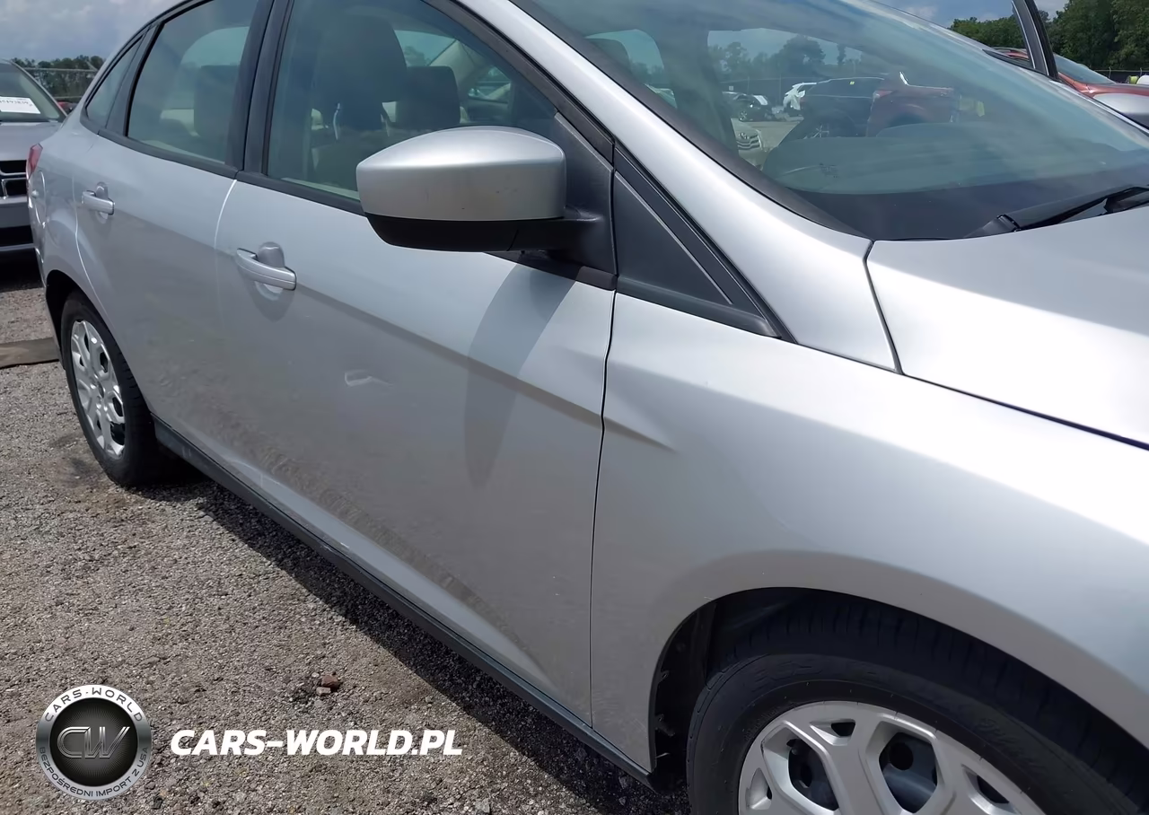 2012 Ford Focus Se VIN:1FAHP3F29CL254288 - 6