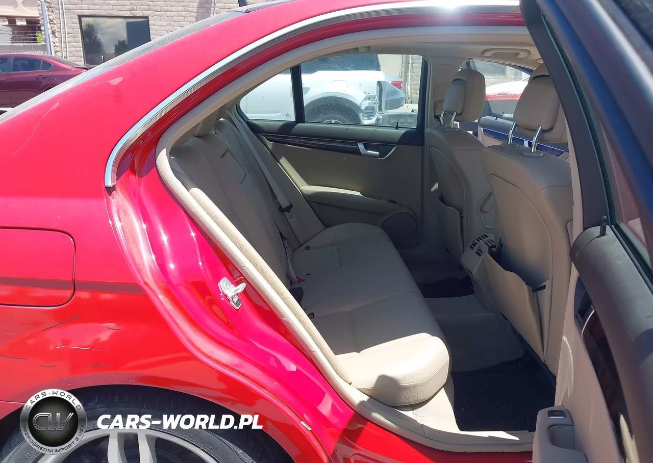 2014 Mercedes-Benz C 250 Sport VIN:WDDGF4HB9EG155757 - 8