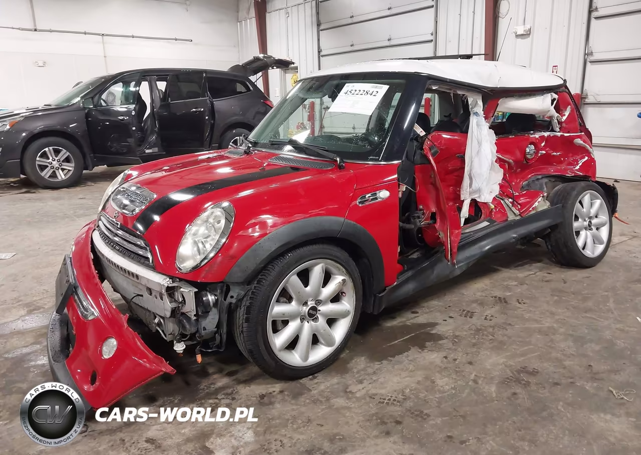 2005 Mini Cooper S VIN:WMWRE33585TG97909 - 2