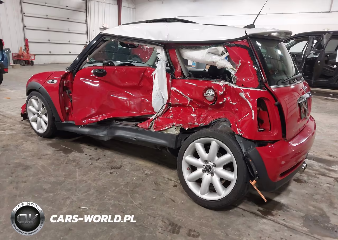 2005 Mini Cooper S VIN:WMWRE33585TG97909 - 3