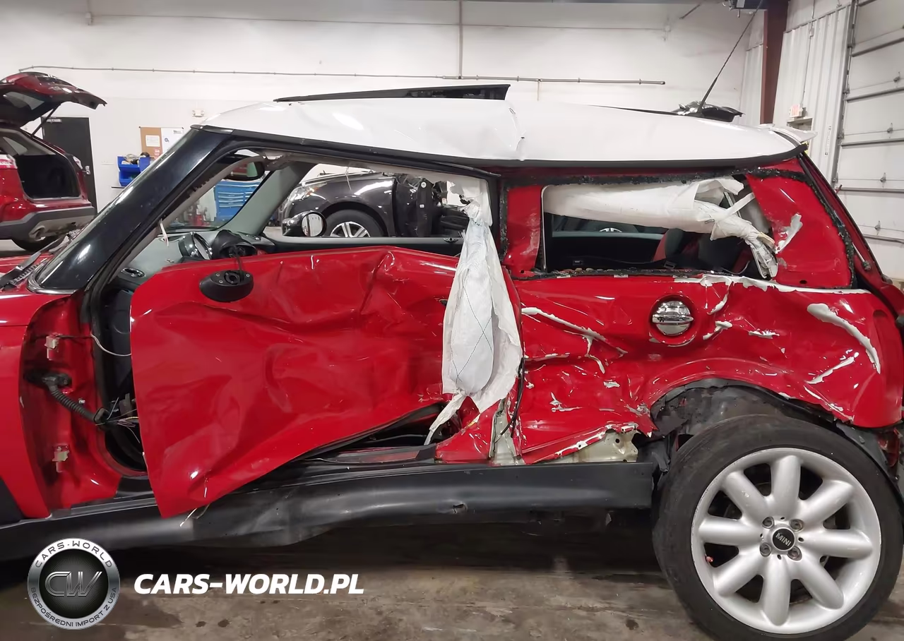 2005 Mini Cooper S VIN:WMWRE33585TG97909 - 6