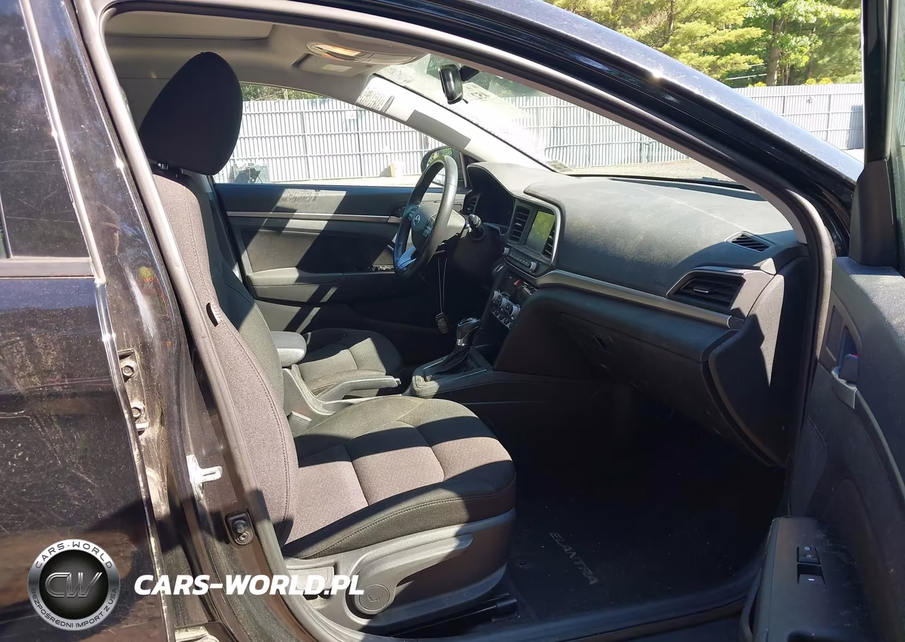 2020 Hyundai Elantra Value Edition VIN:5NPD84LF6LH619193 - 5