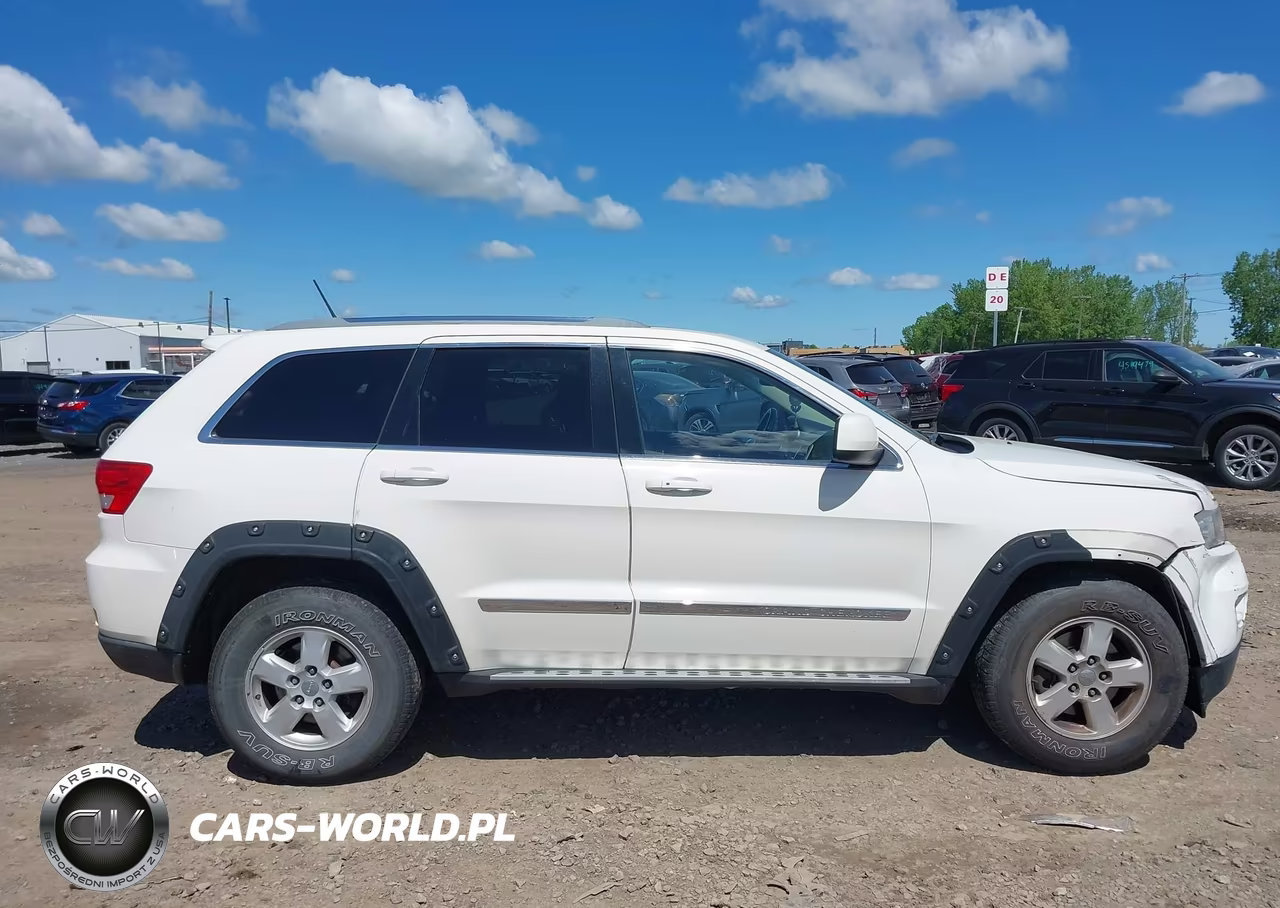 2012 Jeep Grand Cherokee Laredo VIN:1C4RJFAG6CC162172 - 13