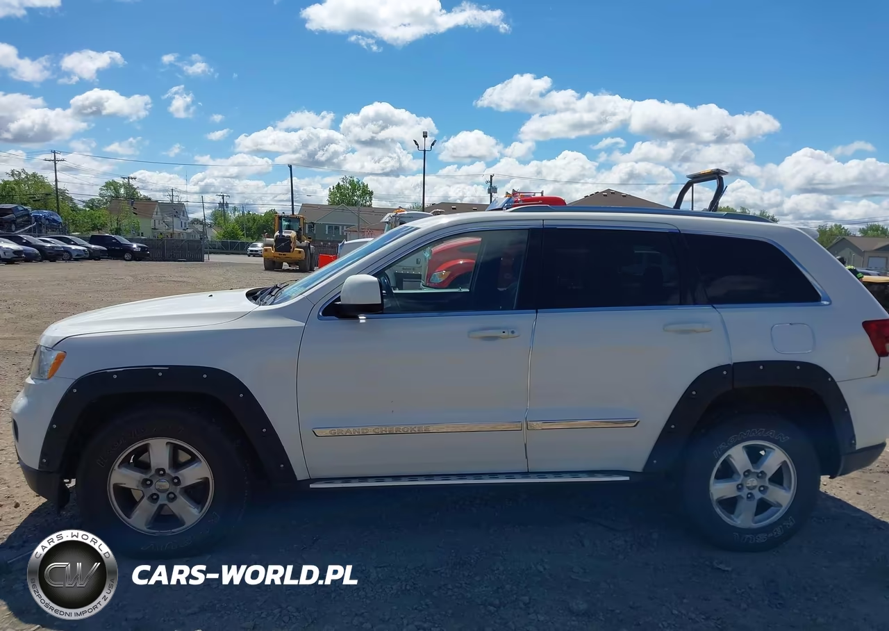 2012 Jeep Grand Cherokee Laredo VIN:1C4RJFAG6CC162172 - 14