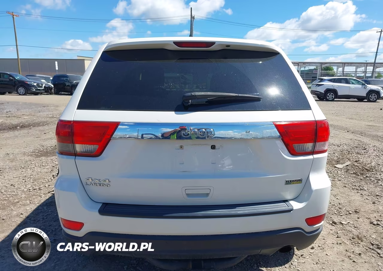 2012 Jeep Grand Cherokee Laredo VIN:1C4RJFAG6CC162172 - 16