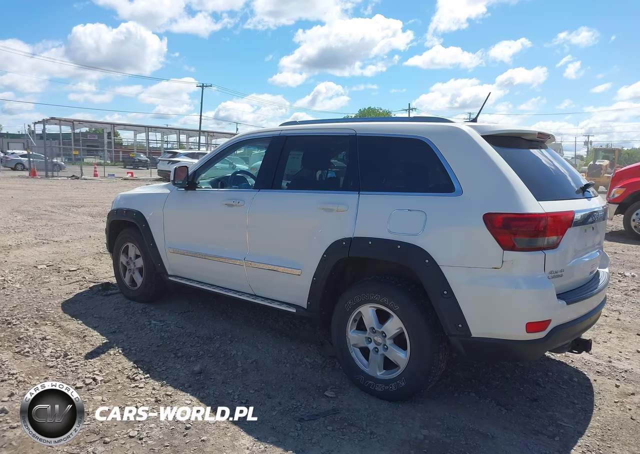 2012 Jeep Grand Cherokee Laredo VIN:1C4RJFAG6CC162172 - 3