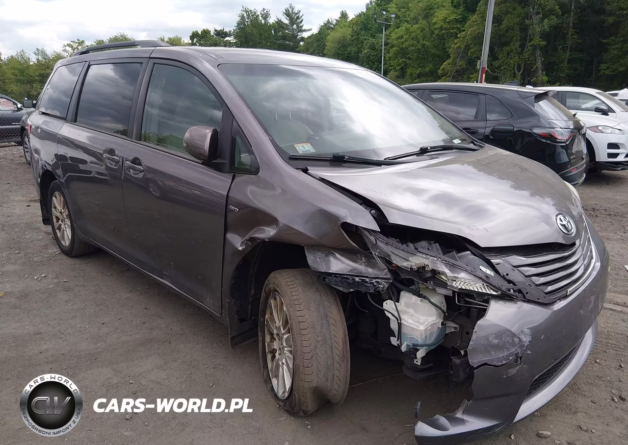 2016 Toyota Sienna Le 7 Passenger – zdjęcie 1 z 16