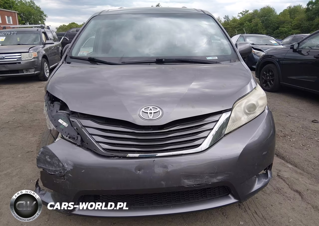 2016 Toyota Sienna Le 7 Passenger VIN:5TDJK3DC6GS135754 - 12