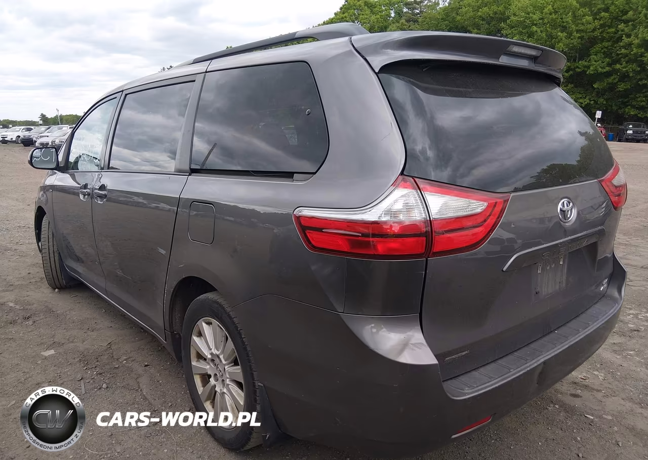 2016 Toyota Sienna Le 7 Passenger VIN:5TDJK3DC6GS135754 - 3
