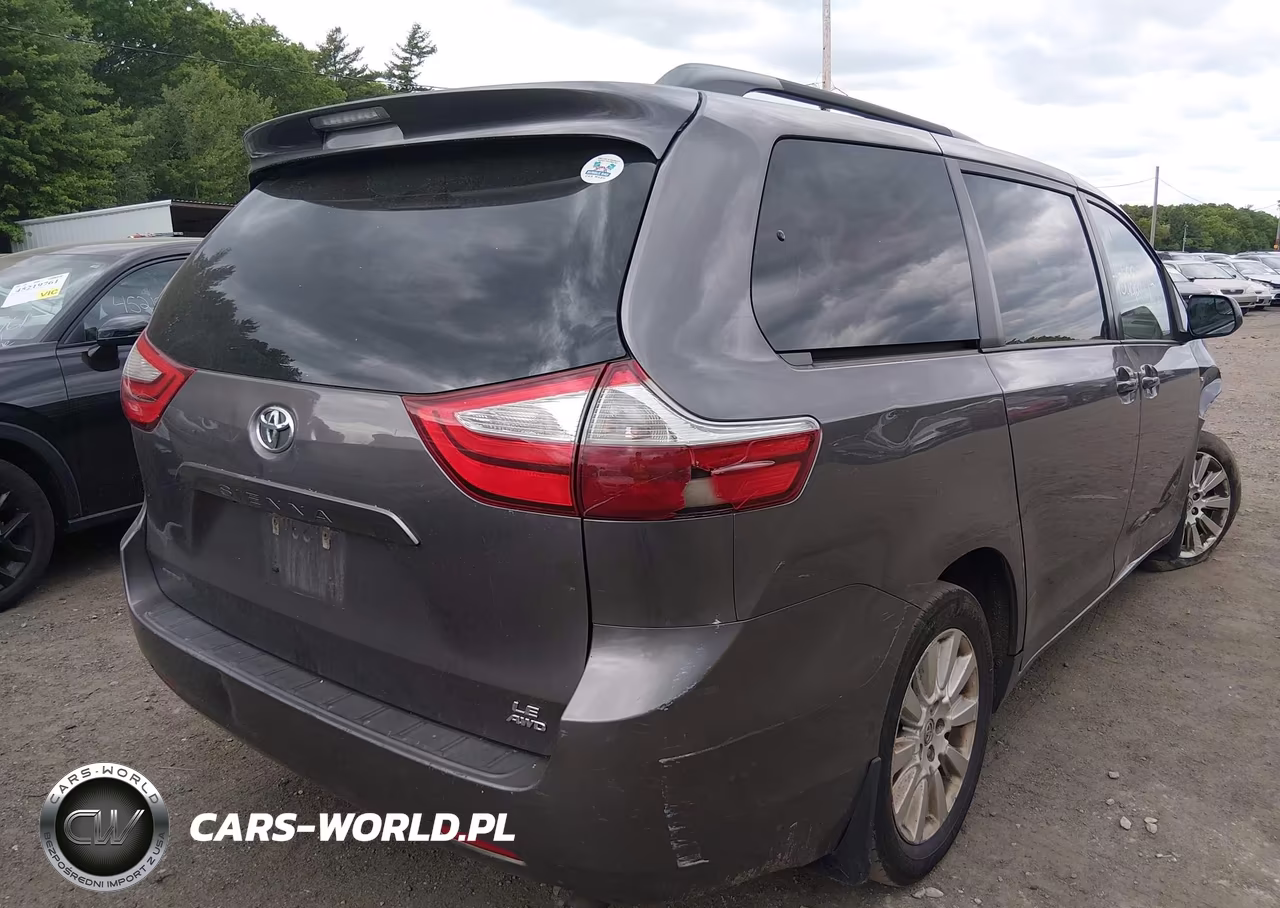 2016 Toyota Sienna Le 7 Passenger VIN:5TDJK3DC6GS135754 - 4