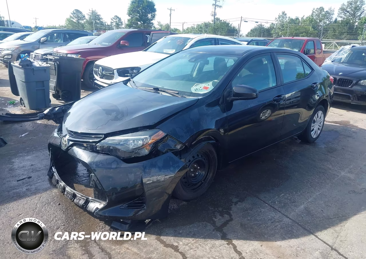 2018 Toyota Corolla Le VIN:2T1BURHE4JC005324 - 2