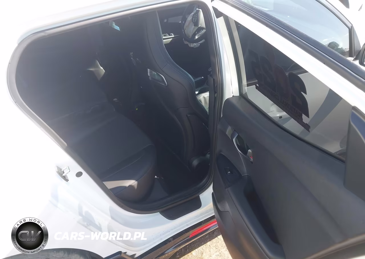 2022 Hyundai Veloster N VIN:KMHT36AH8NU014137 - 8