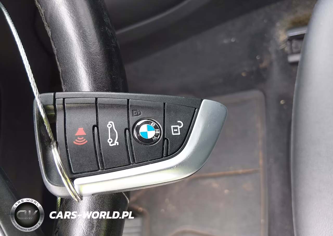 2019 BMW X3 Sdrive30I VIN:5UXTR7C55KLE97715 - 11