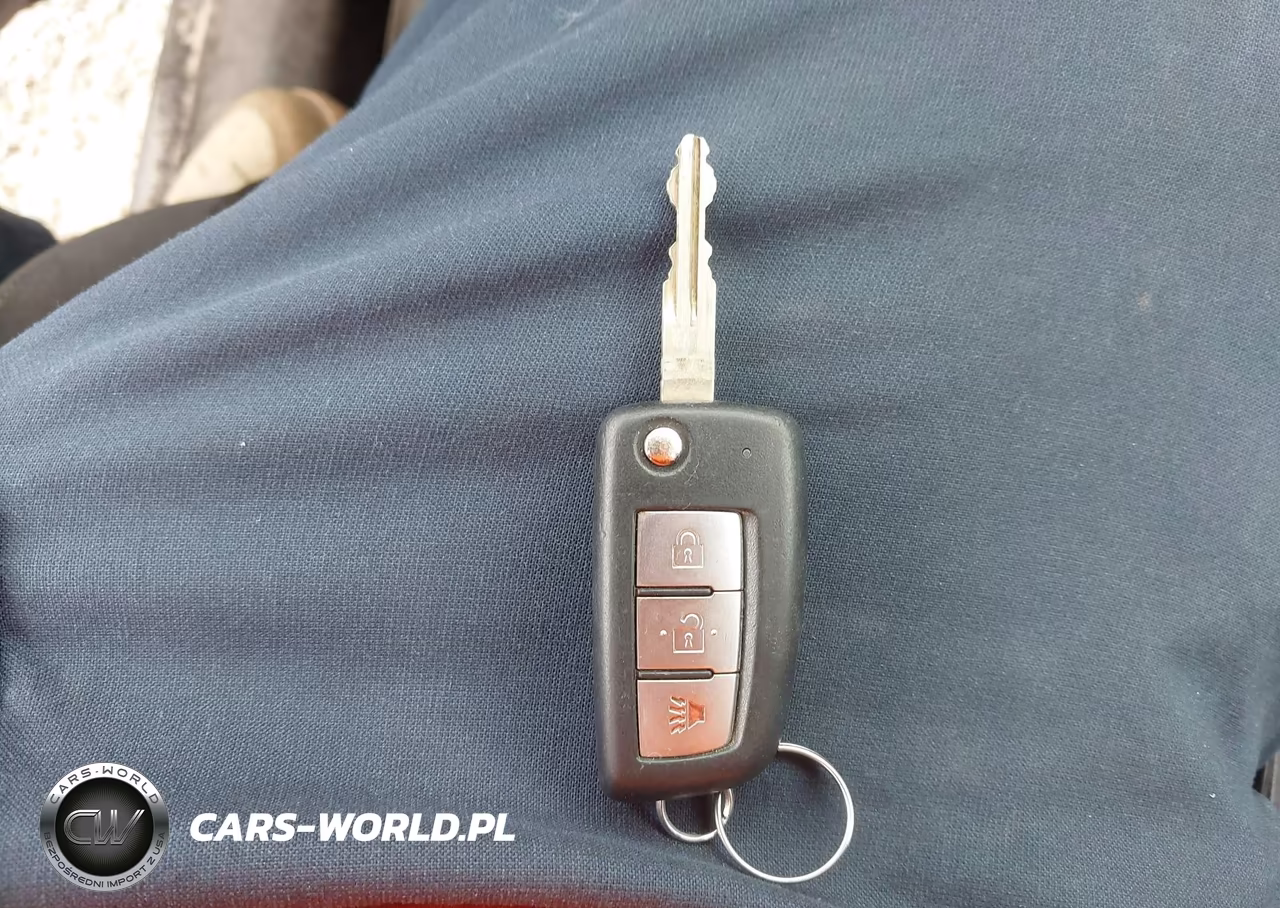 2018 Nissan Rogue S VIN:5N1AT2MTXJC770312 - 11