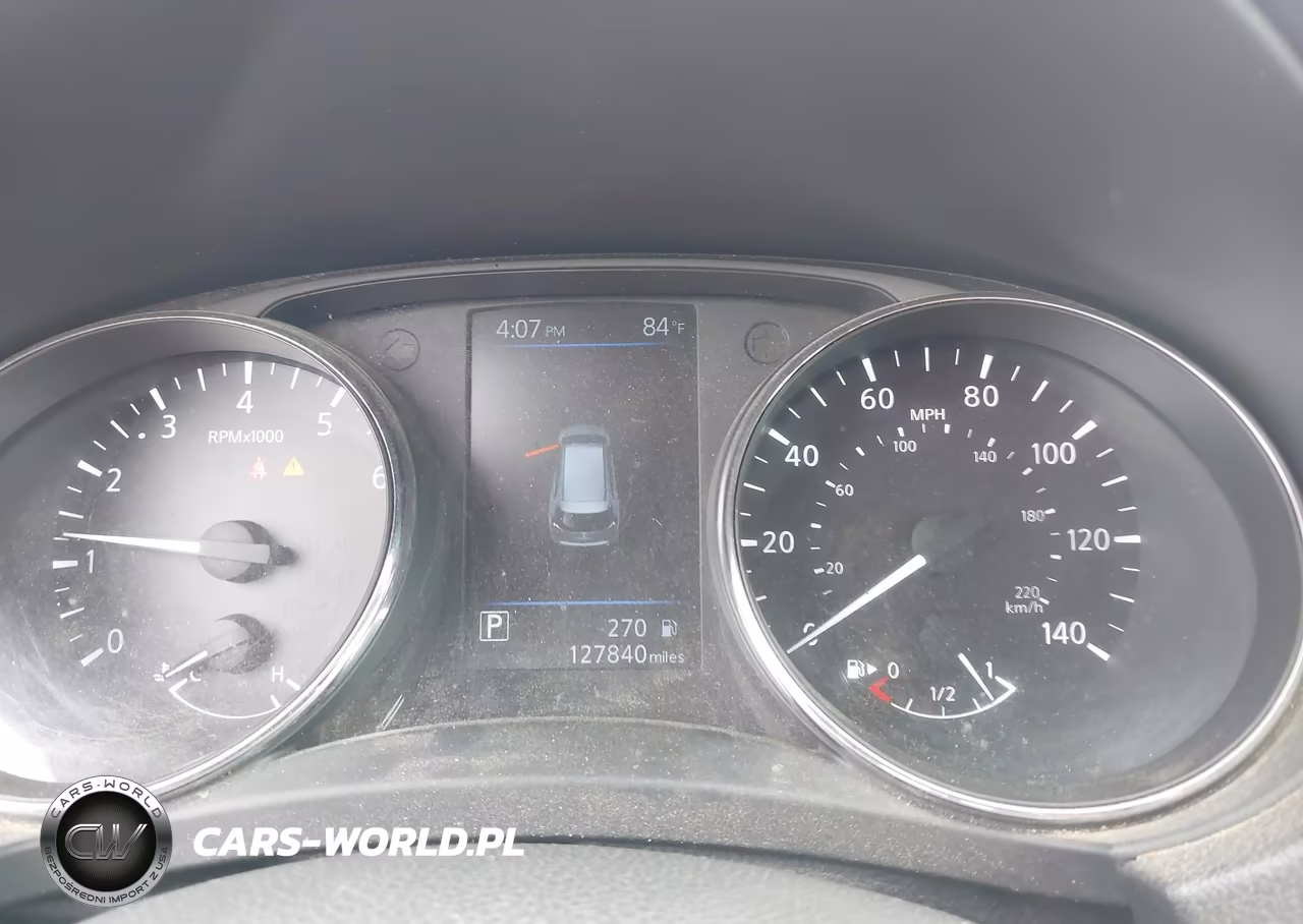 2018 Nissan Rogue S VIN:5N1AT2MTXJC770312 - 7