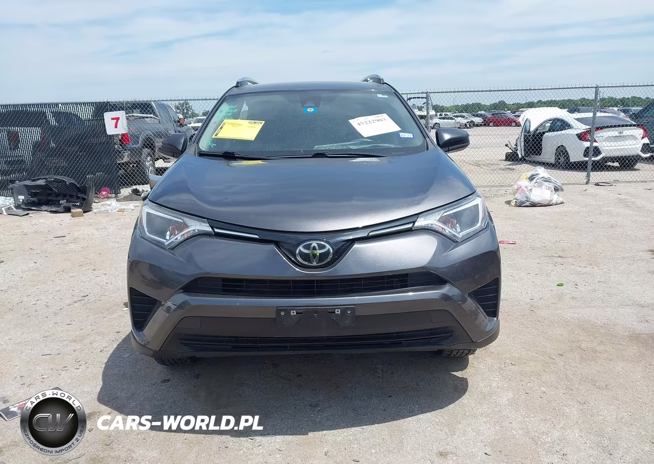 2017 Toyota Rav4 Le VIN:JTMZFREV8HJ122772 - 12