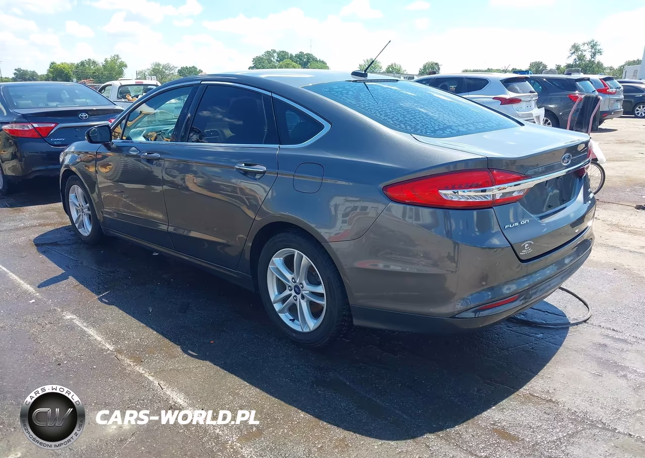 2018 Ford Fusion Se VIN:3FA6P0HD2JR151555 - 3
