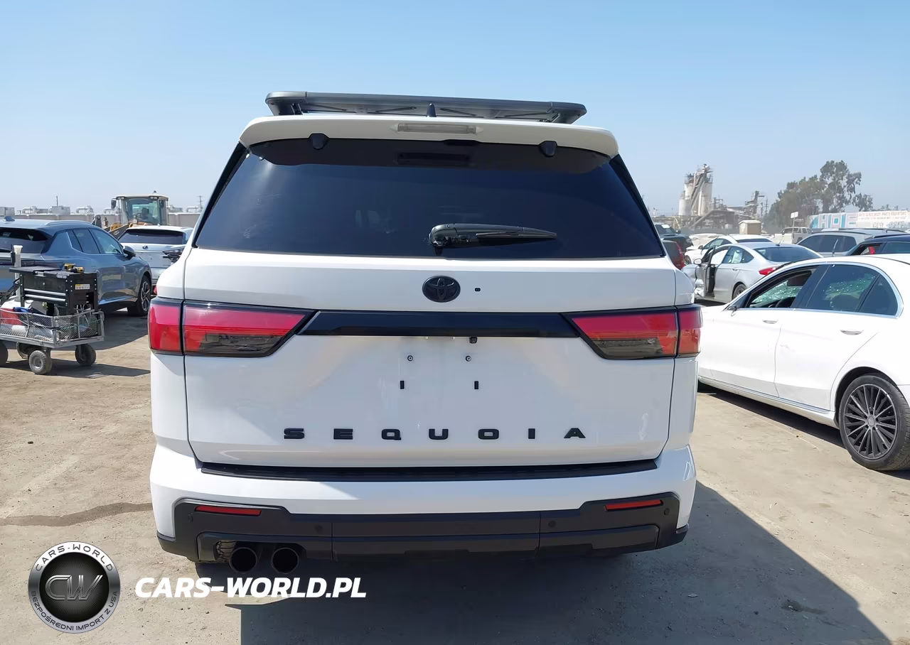 2024 Toyota Sequoia Trd Pro VIN:7SVAAABA7RX038557 - 16