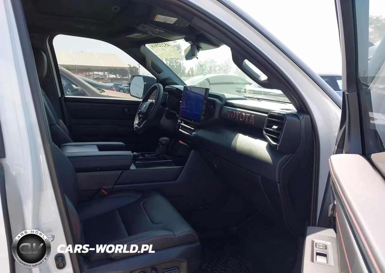 2024 Toyota Sequoia Trd Pro VIN:7SVAAABA7RX038557 - 5
